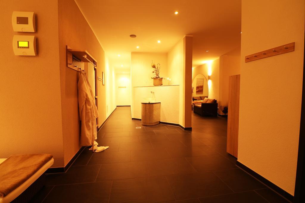 Hotel Central Zeven Exterior photo